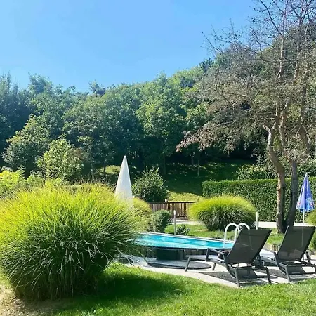 Spacious Cosy With Pool And Parking * Pesnica pri Mariboru