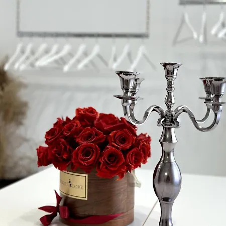 Spacious Cosy With Pool And Parking Lägenhet *