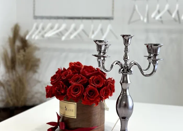 Spacious Cosy With Pool And Parking Apartamento *